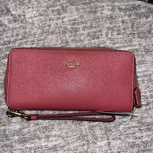 Brand New Coach Continental Wallet